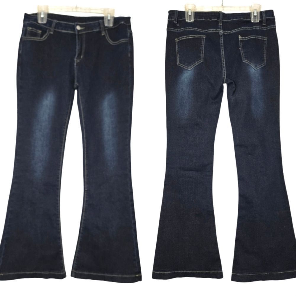 NVfelix Stretchy Flare Leg Dark Wash Jeans NWT